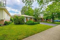 6130 CRIMSON DRIVE | Niagara Falls Ontario | Slide Image Two
