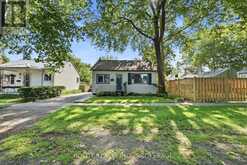 16 LONGFELLOW AVENUE | St. Catharines Ontario | Slide Image Thirty-five