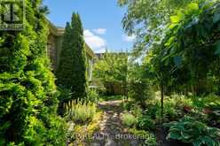 6 CREEKSIDE DRIVE | Niagara-on-the-Lake Ontario | Slide Image Forty-two