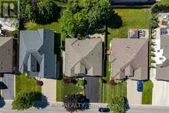 6 CREEKSIDE DRIVE | Niagara-on-the-Lake Ontario | Slide Image Forty-four