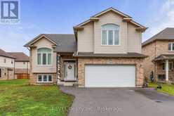 7833 OLDFIELD ROAD | Niagara Falls Ontario | Slide Image One