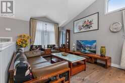 7833 OLDFIELD ROAD | Niagara Falls Ontario | Slide Image Eight