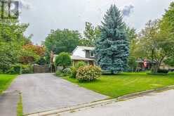 45 ROYAL HENLEY BOULEVARD | St. Catharines Ontario | Slide Image Three
