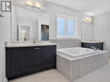 7568 TUPELO CRESCENT | Niagara Falls Ontario | Slide Image Twenty-nine