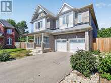 7568 TUPELO CRESCENT | Niagara Falls Ontario | Slide Image Two
