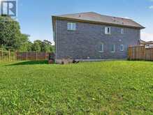 7568 TUPELO CRESCENT | Niagara Falls Ontario | Slide Image Five
