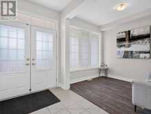 7568 TUPELO CRESCENT | Niagara Falls Ontario | Slide Image Nine