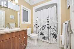 171 CLASSIC AVENUE | Welland Ontario | Slide Image Fifteen