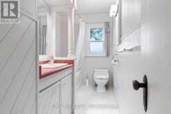 2052 YORK ROAD | Niagara-on-the-Lake Ontario | Slide Image Twelve