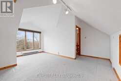 2052 YORK ROAD | Niagara-on-the-Lake Ontario | Slide Image Twenty-one