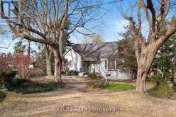 2052 YORK ROAD | Niagara-on-the-Lake Ontario | Slide Image Three