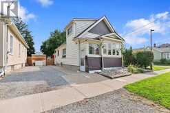 14 HEATHERINGTON STREET | St. Catharines Ontario | Slide Image Two