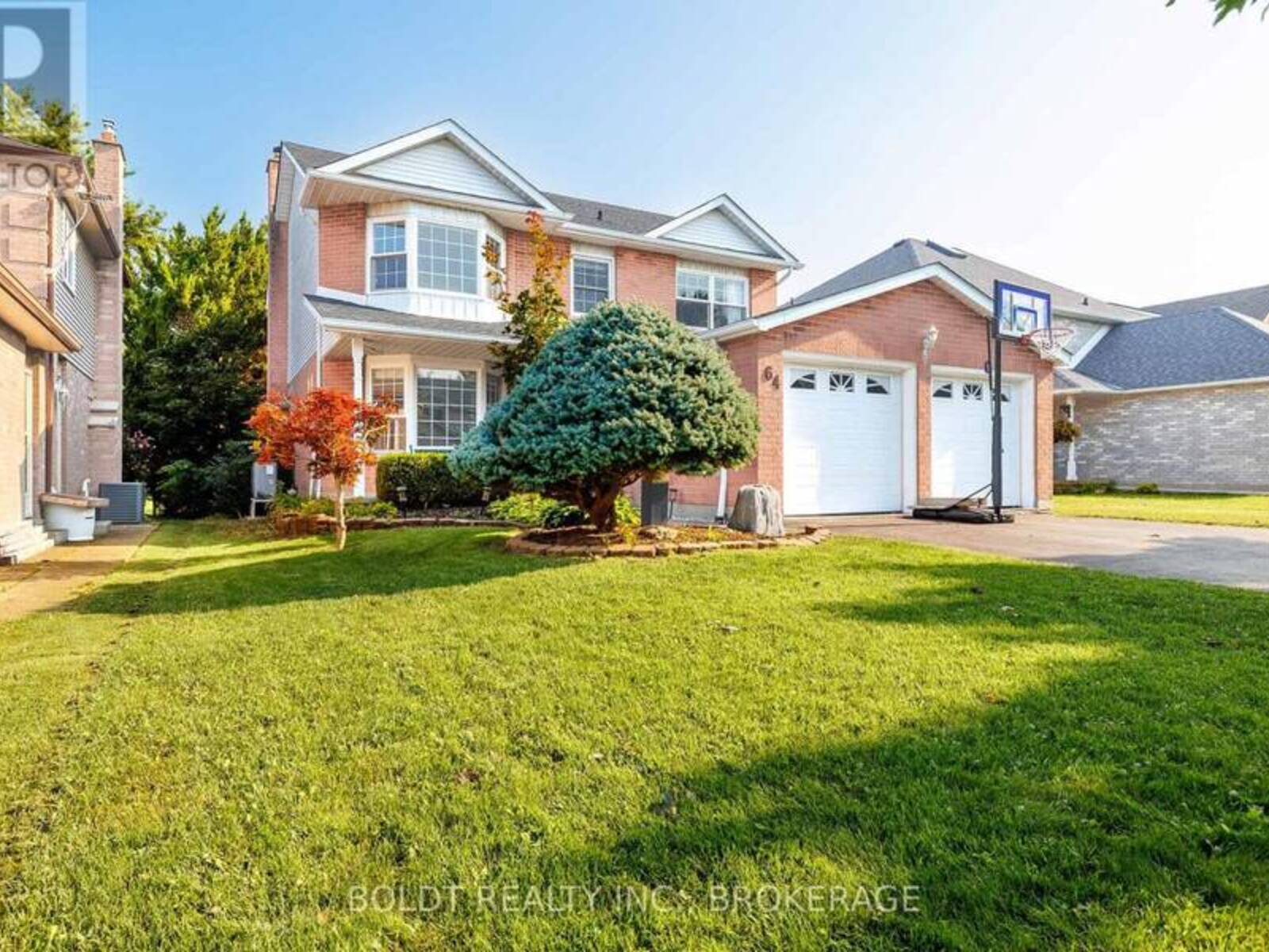 64 CARMINE CRESCENT, St. Catharines, Ontario L2S 3M2