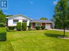 121 LOCKHART DRIVE | St. Catharines Ontario | Slide Image Two