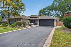 34 ROYAL YORK ROAD | St. Catharines Ontario | Slide Image Nine