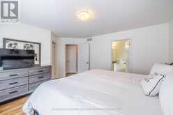 18 LORETTA DRIVE | Niagara-on-the-Lake Ontario | Slide Image Twenty-two