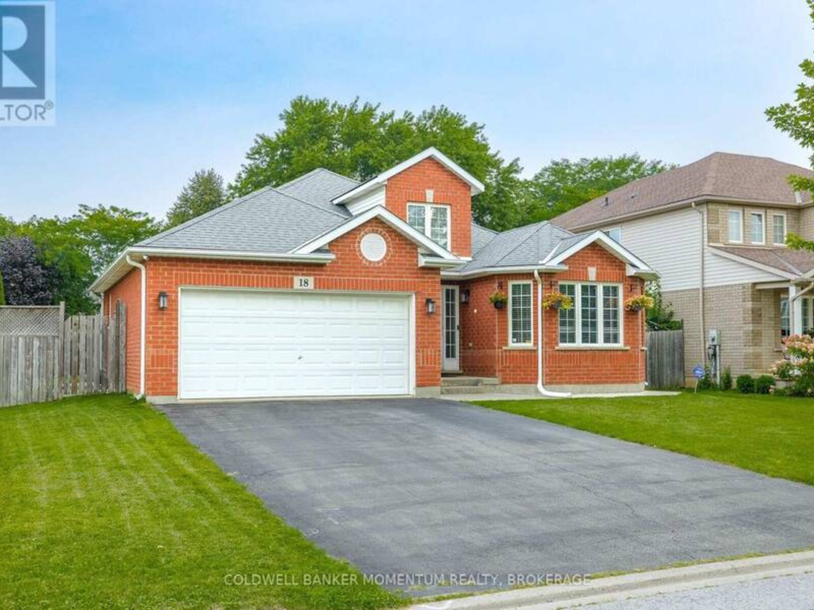 18 LORETTA DRIVE, Niagara-on-the-Lake, Ontario L0S 1T0
