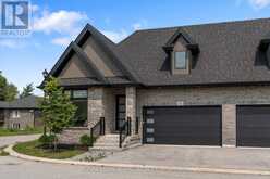 11 PRIMROSE STREET | Fonthill Ontario | Slide Image Two