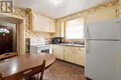 38 SPRUCE STREET | St. Catharines Ontario | Slide Image Thirteen