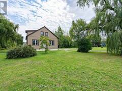 487 FOUR MILE CREEK ROAD Niagara-on-the-Lake Ontario, L0S 1J0