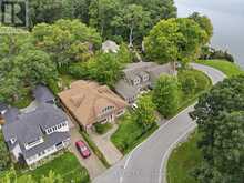 34 VINCENT AVENUE | Niagara-on-the-Lake Ontario | Slide Image Three