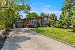 8 CULLEN DRIVE | St. Catharines Ontario | Slide Image Two