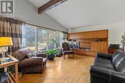 8 CULLEN DRIVE | St. Catharines Ontario | Slide Image Six