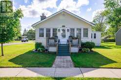 70 BERNARD AVENUE | Fort Erie Ontario | Slide Image Four