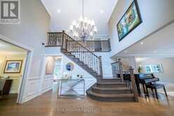 2 AITKEN CIRCLE | Markham Ontario | Slide Image Five