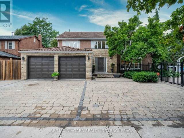 2 AITKEN CIRCLE Markham Ontario, L3R 7K6 - 6 Bedrooms Home For Sale
