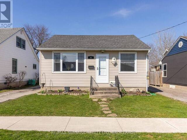 42 DOUGLAS STREET Fort Erie Ontario, L2A 3W5 - 2 Bedrooms Home For Sale
