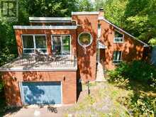 370 SEGWUN BOULEVARD | Gravenhurst Ontario | Slide Image Two