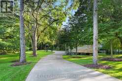 250 CANBORO ROAD | Fonthill Ontario | Slide Image Three