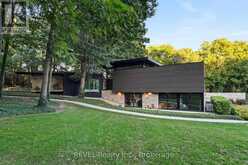 250 CANBORO ROAD | Fonthill Ontario | Slide Image Seven
