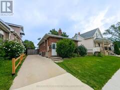 52 FIFTH STREET Welland Ontario, L3B 4Z5