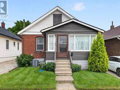 5179 HURON STREET Niagara Falls Ontario, L2E 2K2