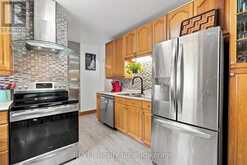 5699 MONTROSE ROAD | Niagara Falls Ontario | Slide Image Eight