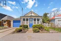 70 RIVERSIDE DRIVE | Welland Ontario | Slide Image Four