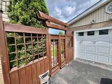 6196 KIRKLAND DRIVE | Niagara Falls Ontario | Slide Image Four