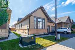 35 COSMOPOLITAN COMMON | St. Catharines Ontario | Slide Image Two