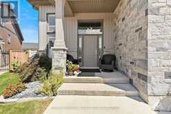 3 DELICIOUS COURT | Thorold Ontario | Slide Image Six