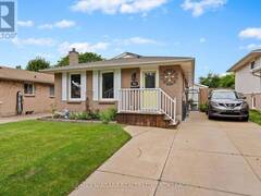 7803 SALISBURY PLACE Niagara Falls Ontario, L2H 2N1