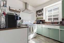 79 CARLTON STREET | St. Catharines Ontario | Slide Image Eight