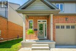 1 HILTS COURT | St. Catharines Ontario | Slide Image Two