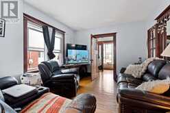 4842 FOURTH AVENUE | Niagara Falls Ontario | Slide Image Four