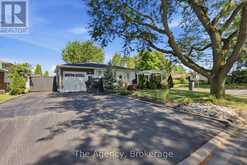 3267 CATTELL DRIVE | Niagara Falls Ontario | Slide Image Three