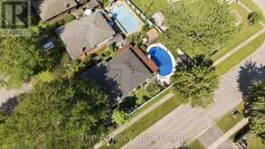 3267 CATTELL DRIVE | Niagara Falls Ontario | Slide Image Fifty