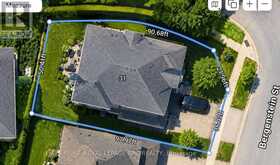 31 BERGENSTEIN CRESCENT | Fonthill Ontario | Slide Image Fifty