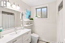 7032 KELLY DRIVE | Niagara Falls Ontario | Slide Image Twenty-four