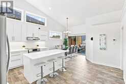 7032 KELLY DRIVE | Niagara Falls Ontario | Slide Image Eight